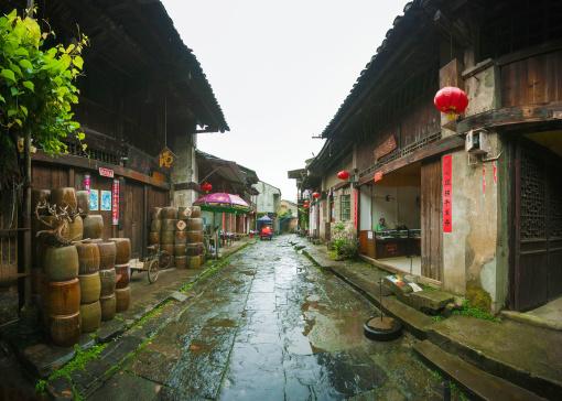 中国进出口银行风险化解督导工作一组原组长朱灿璋被开除党籍和公职